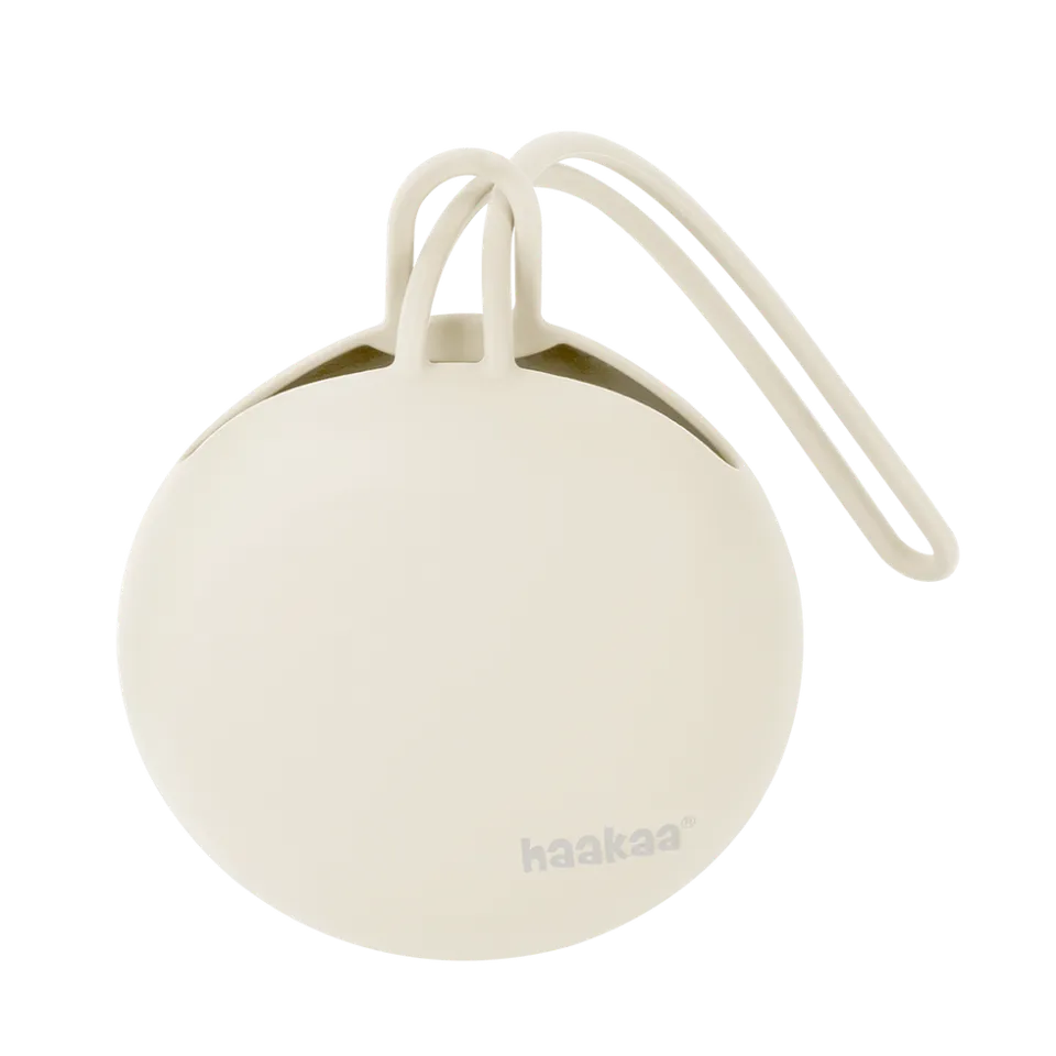 haakaa-silikon-schnullerbox-aufbewahrungsbox-mit-strap-f-r-bis-zu-3-schnuller image 1