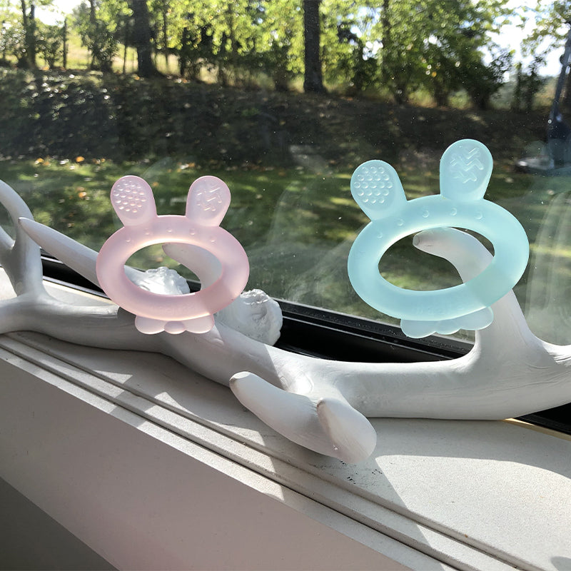 haakaa-silicone-rabbit-ear-teether-bei-ring-aus-lebensmittelechtem-silikon image 5