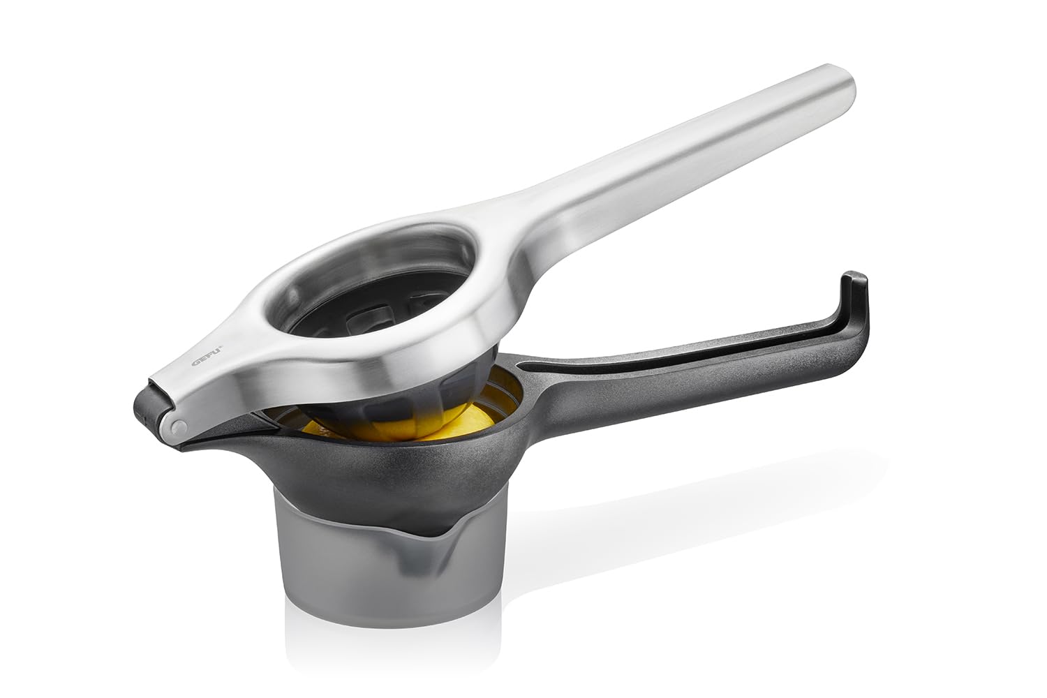 gefu-zitronenpresse-lemon-pro-edelstahl-handpresse-mit-umkehrprinzip-saft-ohne-b image 2