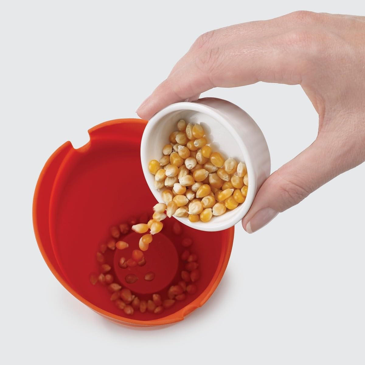 joseph-joseph-m-cuisine-2er-set-silikon-mikrowellen-popcornkegel-orange-grau-hit image 2