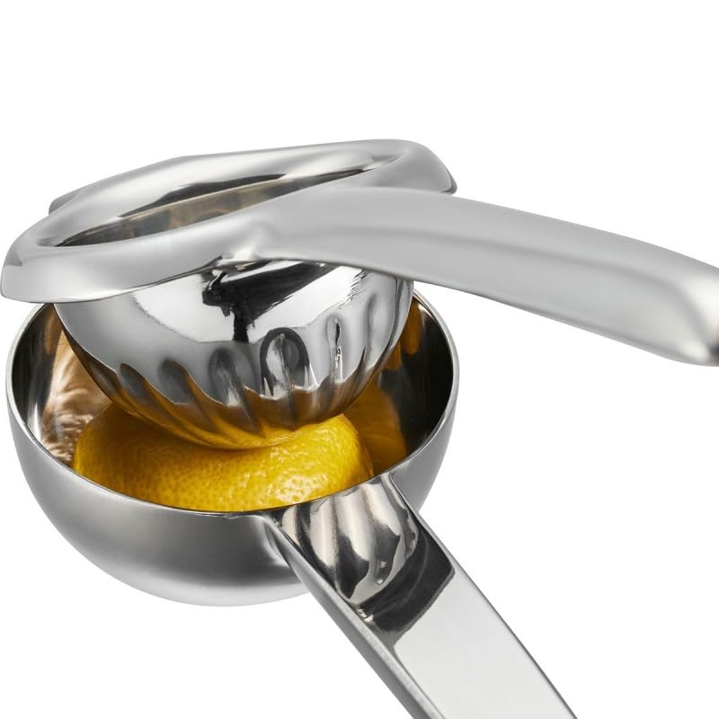 gefu-lemon-zitronenpresse-edelstahl-zitruspresse-mit-saftsieb-0-25-l image 4