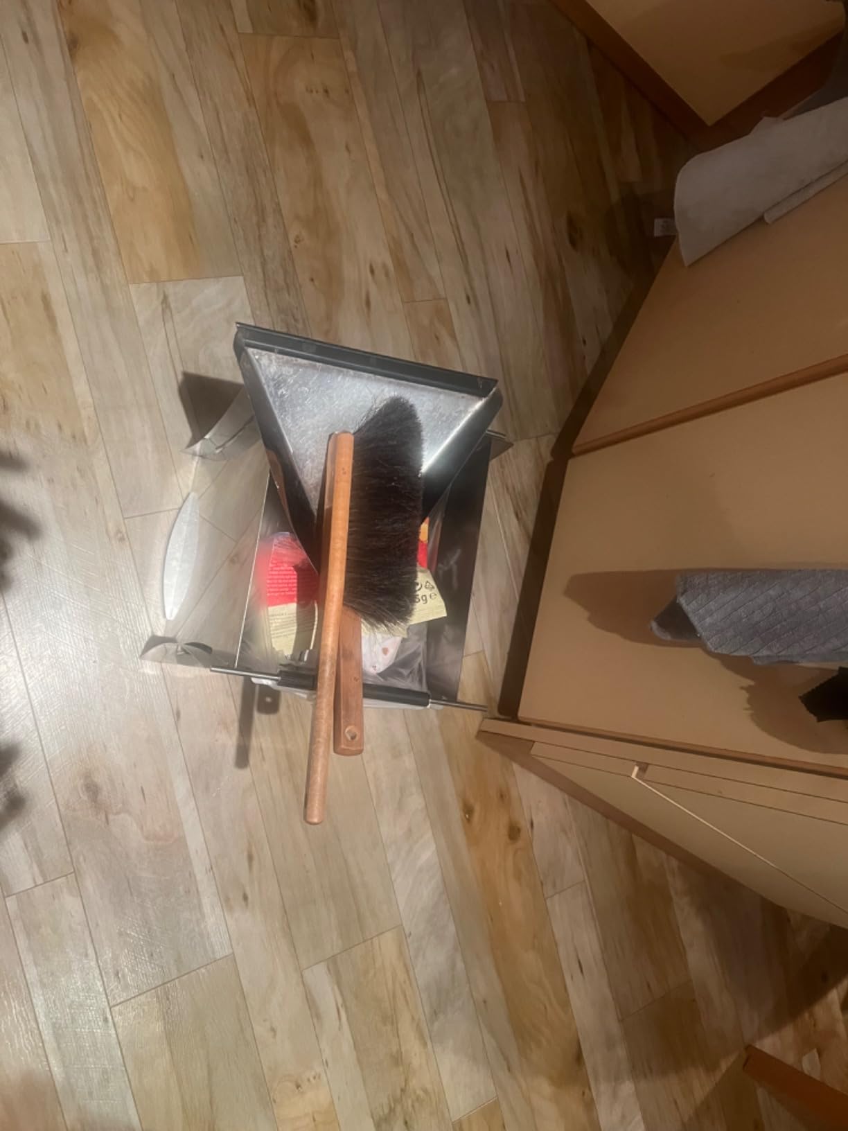 Praktisch, aber für große Hände etwas klein