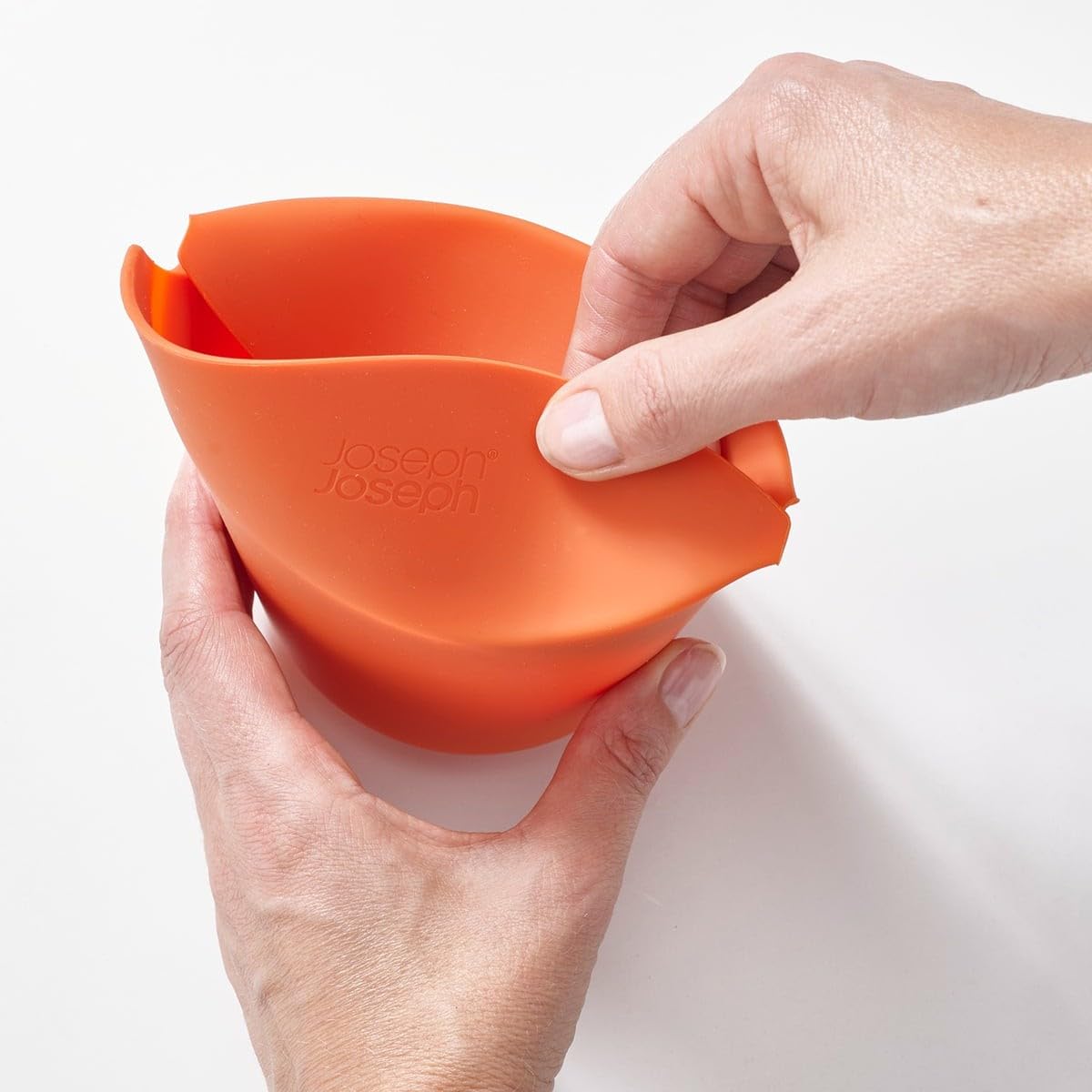 joseph-joseph-m-cuisine-2er-set-silikon-mikrowellen-popcornkegel-orange-grau-hit image 3