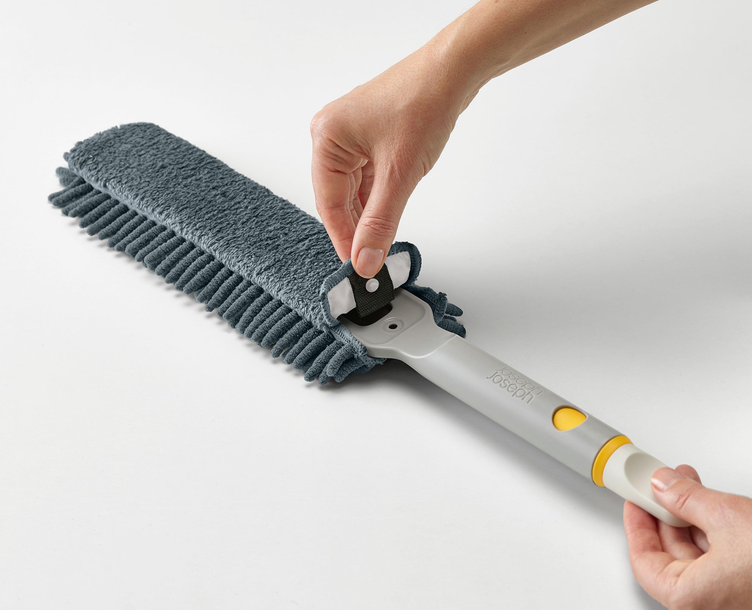 joseph-joseph-cleantech-ct4-2-in-1-mikrofaser-staubwedel-ersatzbezug-leicht-aust image 2