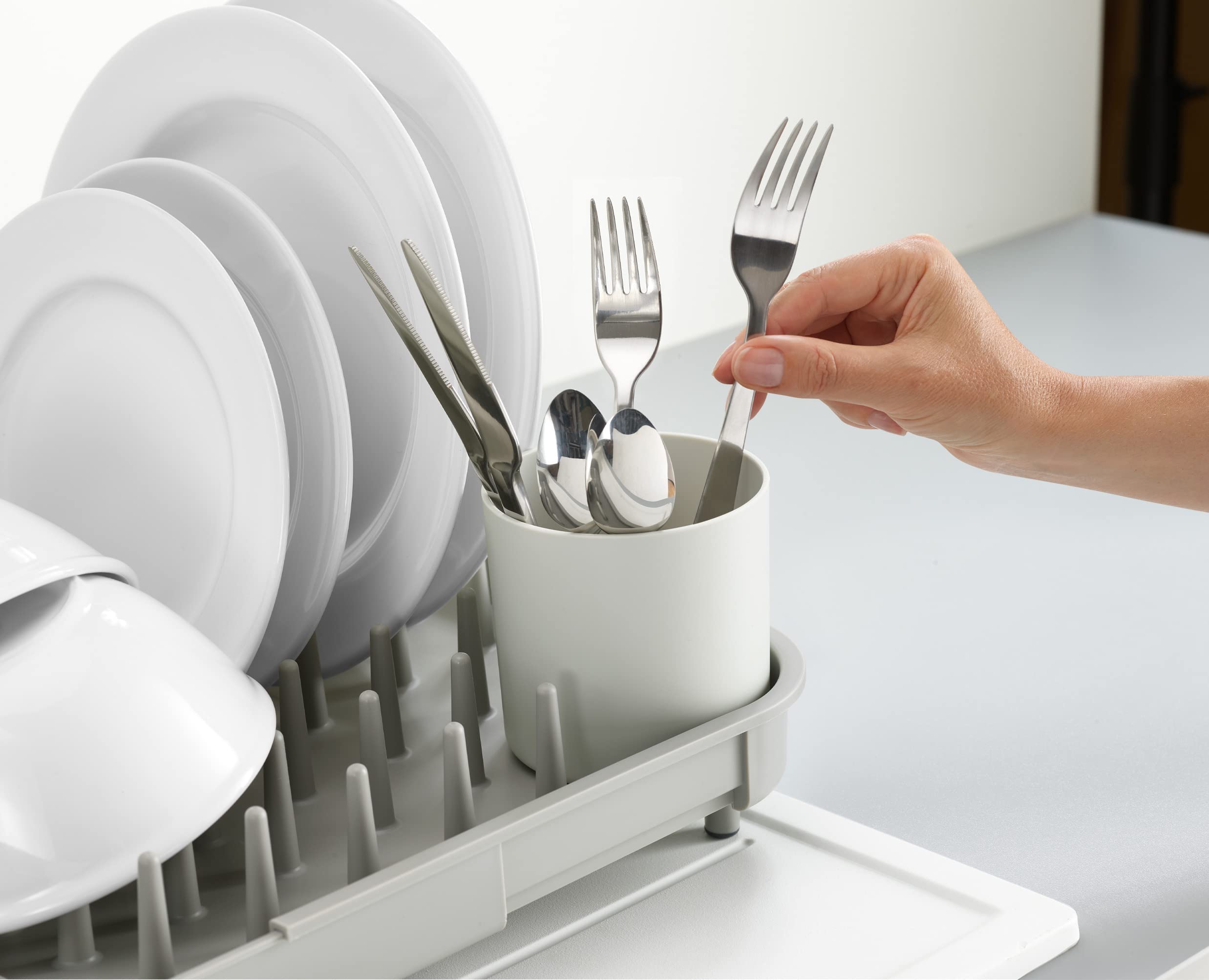 joseph-joseph-duo-erweiterbarer-abtropfst-nder-mit-utensilientopf-und-abtropfstu image 6