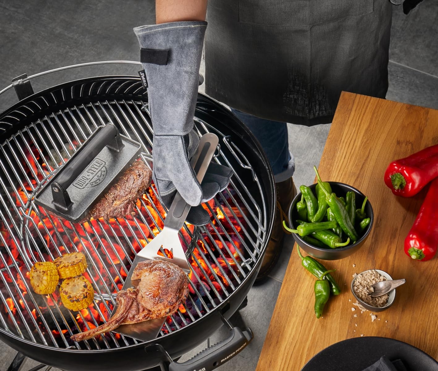 gefu-grillhandschuhe-bbq-aus-veloursleder-hitzebest-ndig-bis-350-c-universalgr-e image 2