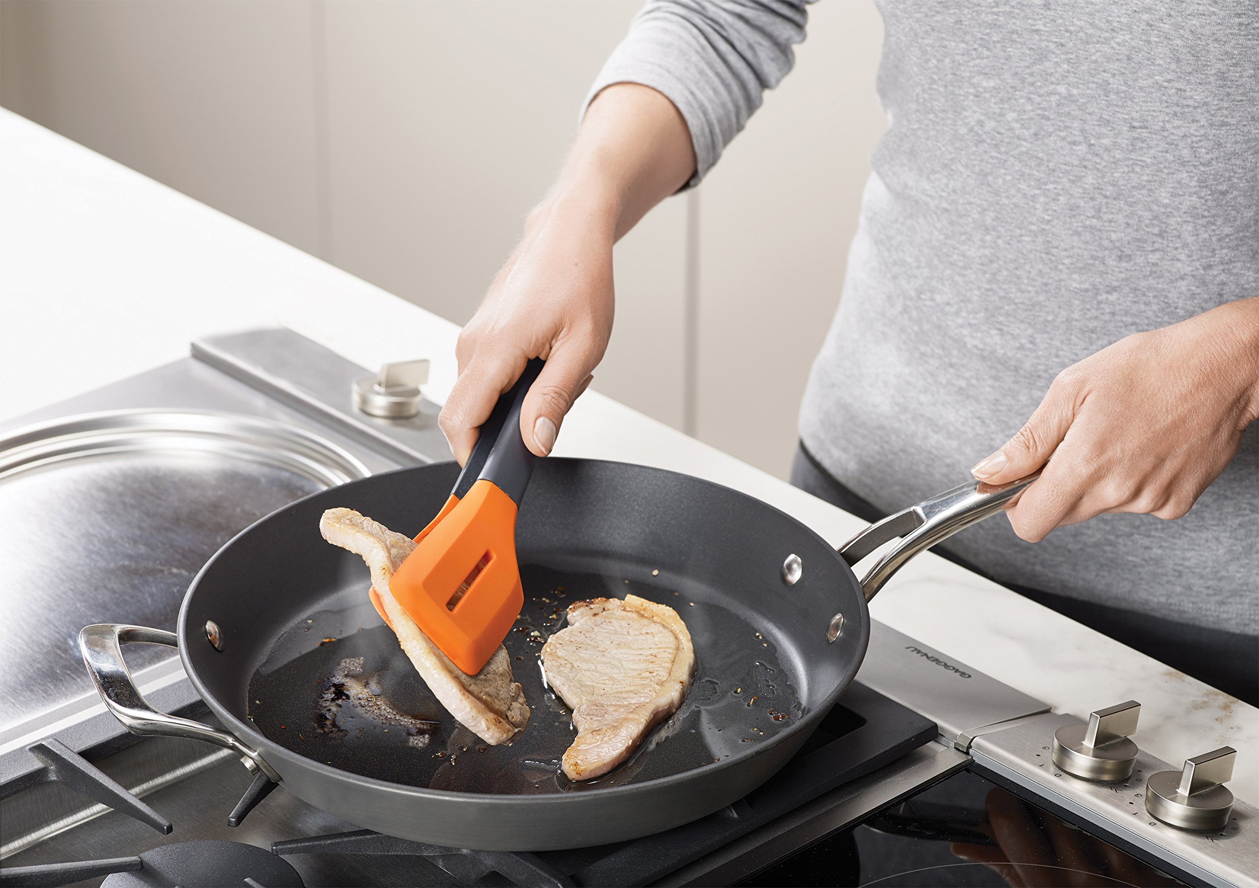 joseph-joseph-turner-tongs-pfannenwender-als-zange-dunkelgrau-orange image 3
