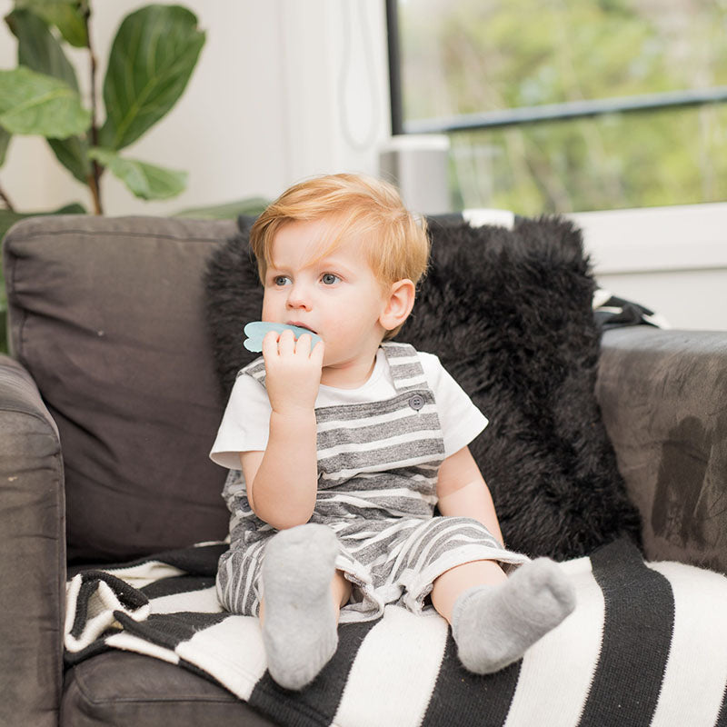 haakaa-silicone-rabbit-ear-teether-bei-ring-aus-lebensmittelechtem-silikon image 3