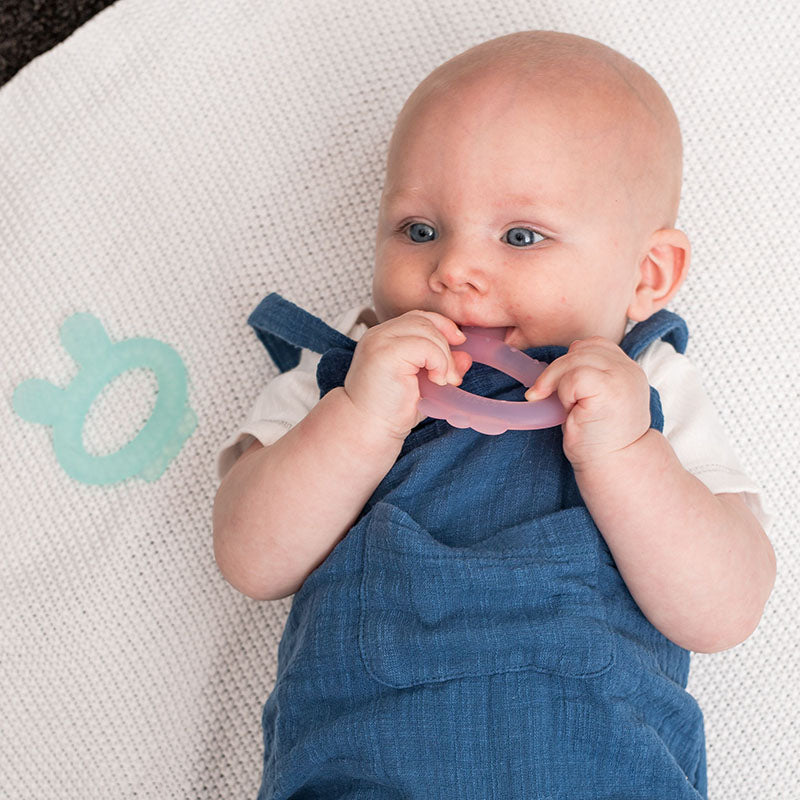 haakaa-silicone-rabbit-ear-teether-bei-ring-aus-lebensmittelechtem-silikon image 2