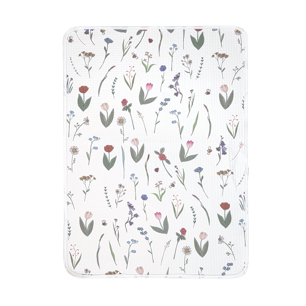 haakaa-waterproof-change-mat-50x70cm-wasserdichte-wickelunterlage image 1